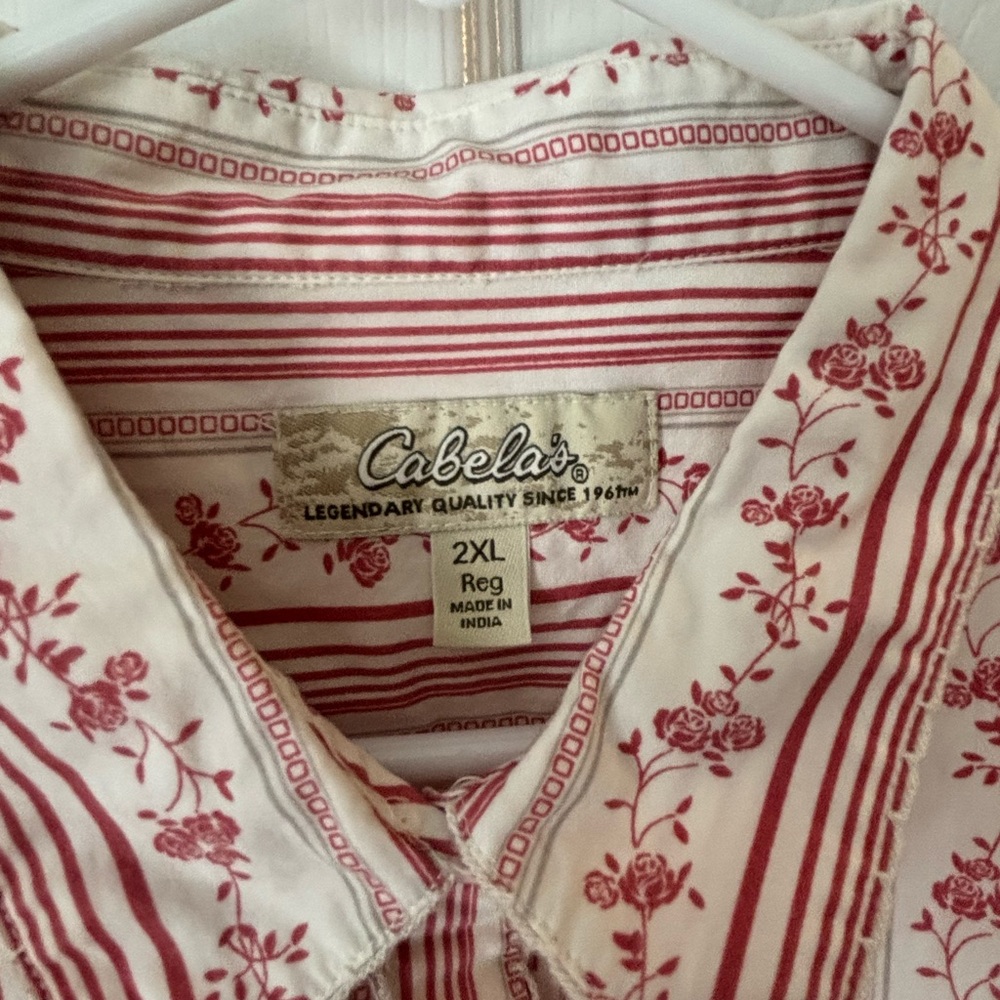 Cabela's Floral Red and White Button Down Shirt